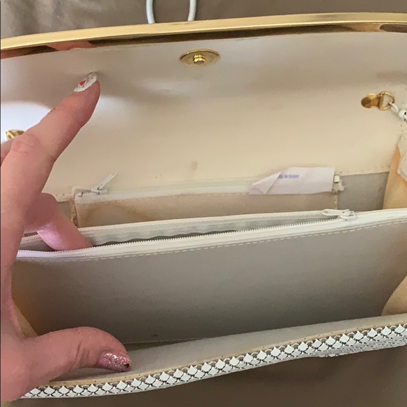 Vintage White & Gold Evening Bag - Picture 7 of 7